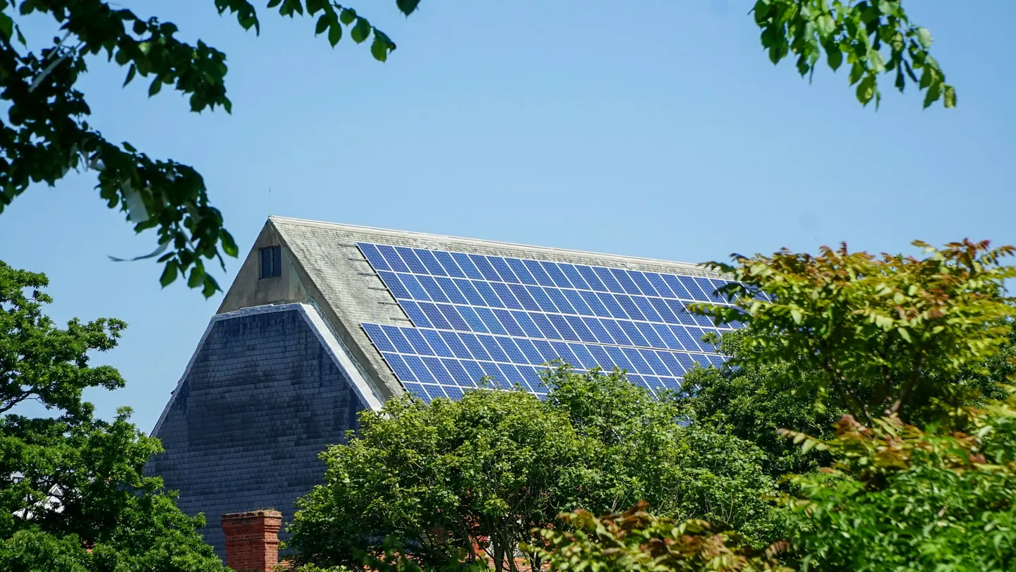 Bifacial Solar Panels: Maximizing Rural Property Energy Production