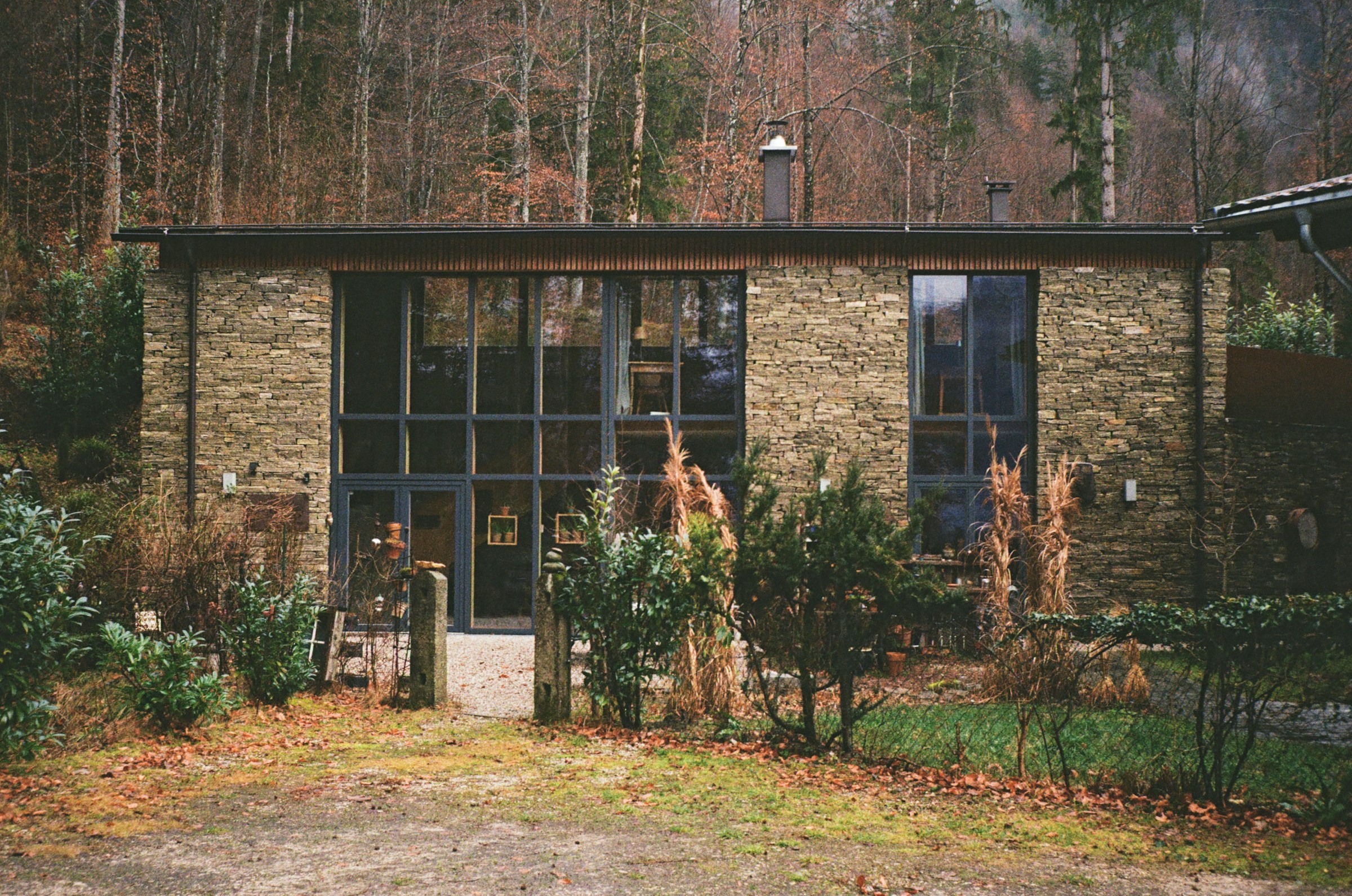 Prefab & Modular Homes UK: Costs, Suppliers & 2026 Guide by RuralFinds.net